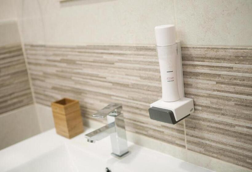 اتاق کلاسیک چهارنفره, Apartmani Brocat