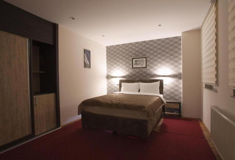 اتاق استاندارد, Apartmani Brocat