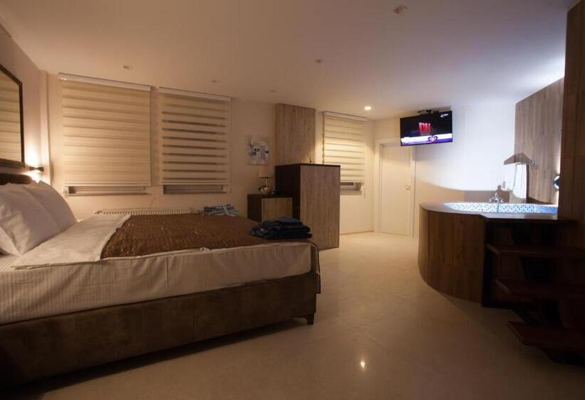 اتاق لوکس, Apartmani Brocat