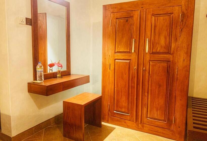 اتاق لوکس با بالکن, Guesthouse Panorama