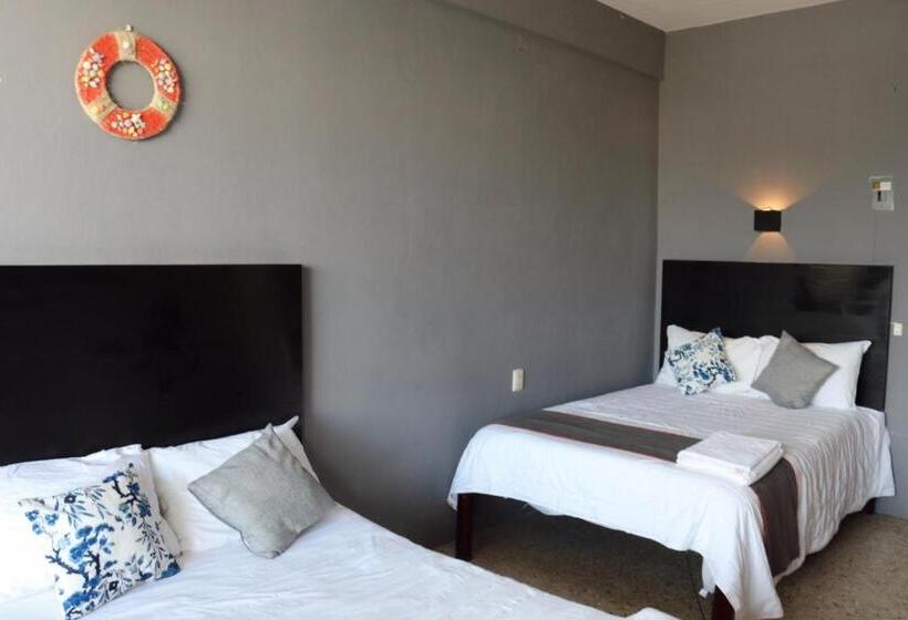 اتاق استاندارد سه نفره, Las Brisas