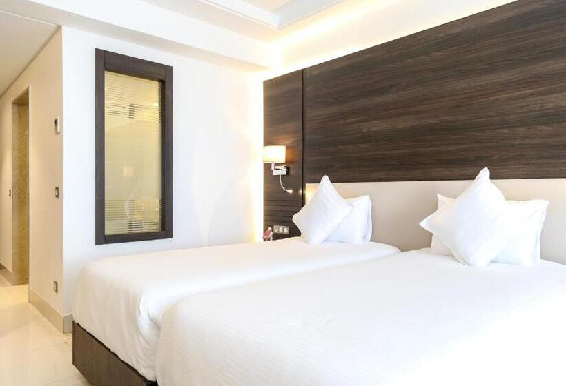 اتاق استاندارد با چشم‌انداز شهر, Radisson Hotel Sfax
