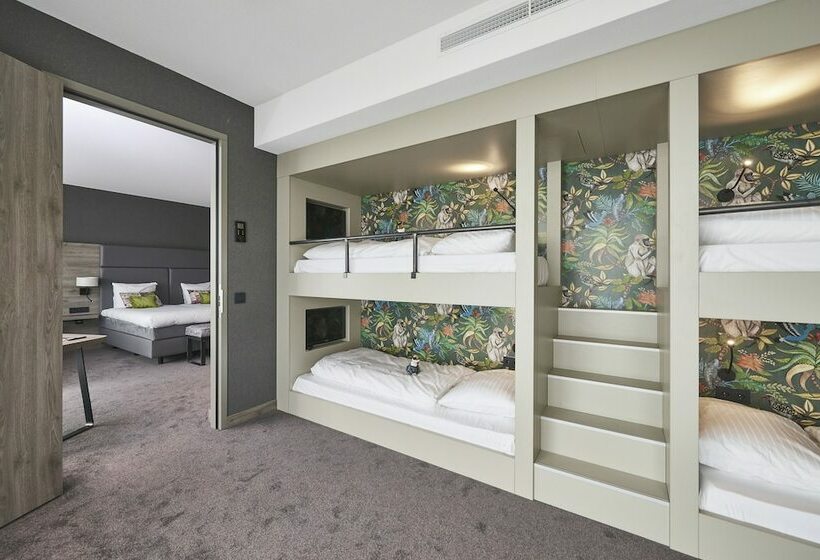家庭间, Van Der Valk Hotel Leeuwarden