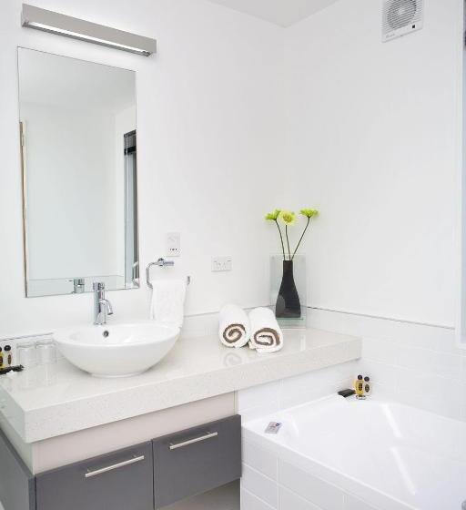 1 Bedroom Penthouse Apartment, Focus Motel