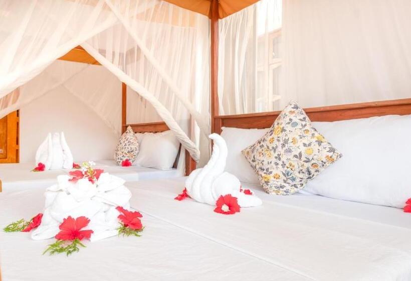 اتاق استاندارد با بالکن, Nungwi Garden Boutique