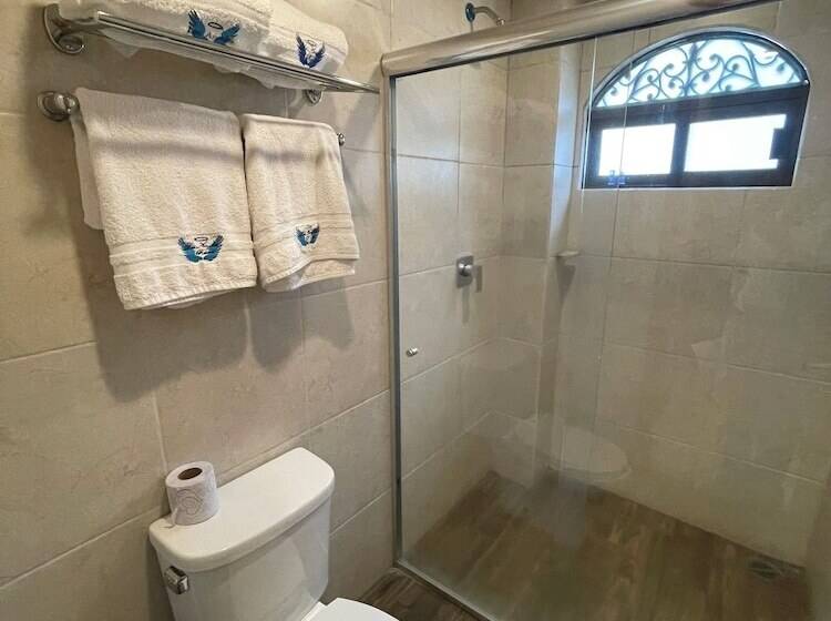 اتاق استاندارد, & Balneario Los Angeles