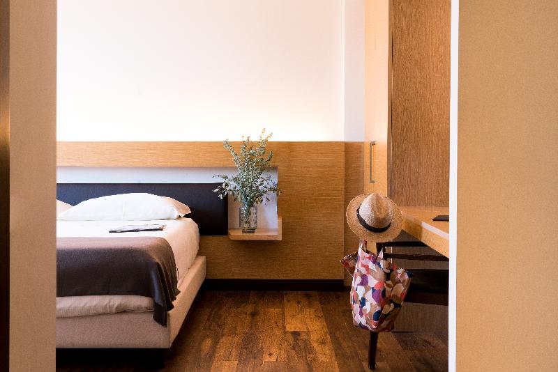 اتاق استاندارد با تخت دو نفره بزرگ, Candeo Hotels Hiroshima Hatchobori