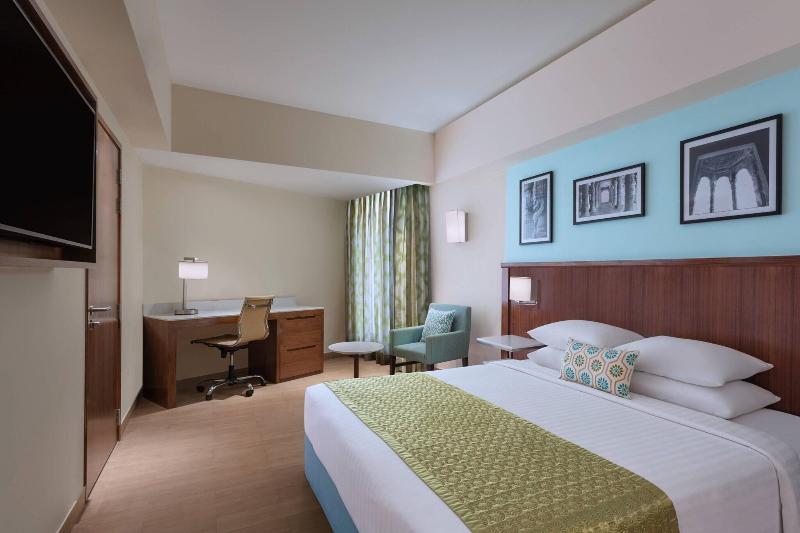 キングサイズベッドのデラックスルーム, Fairfield By Marriott Visakhapatnam