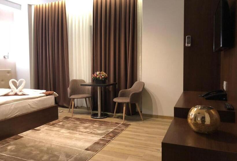 اتاق لوکس, Aen Hotel Old City