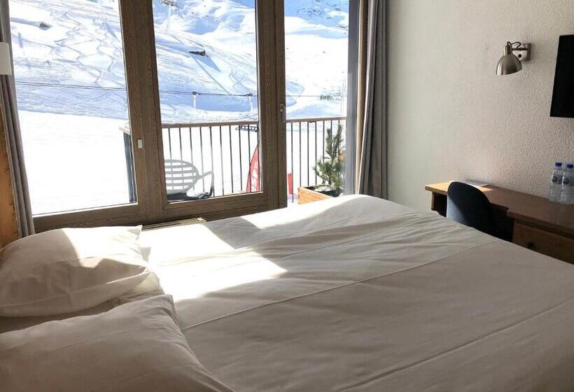 اتاق استاندارد با چشم‌انداز کوهستان, Alberta Hotel & Spa