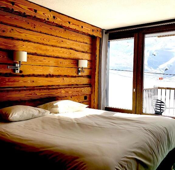 اتاق استاندارد چهار تخته, Alberta Hotel & Spa