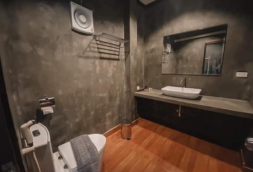 اتاق لوکس, Blue Mountain Phangnga Resort