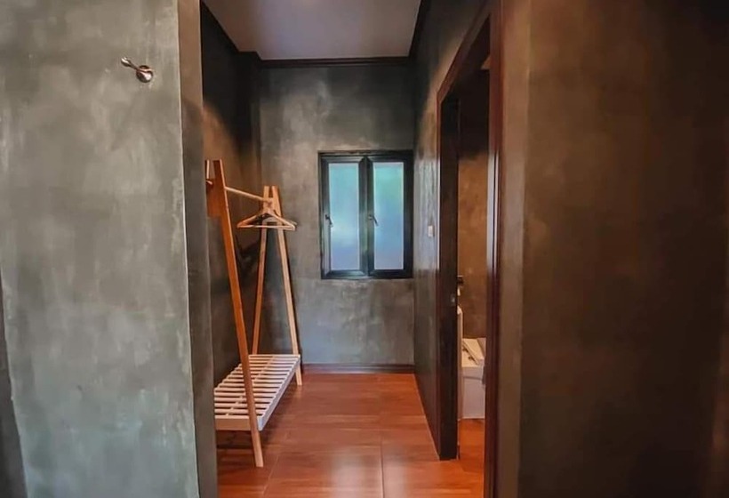 اتاق لوکس, Blue Mountain Phangnga Resort