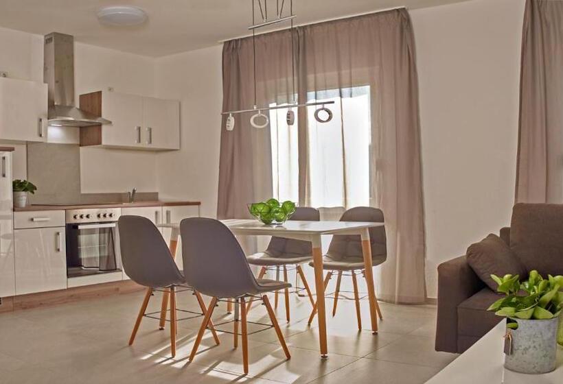 آپارتمان 1 خوابه با بالکن, City Hotel Apartw3   Kostenlos Parken