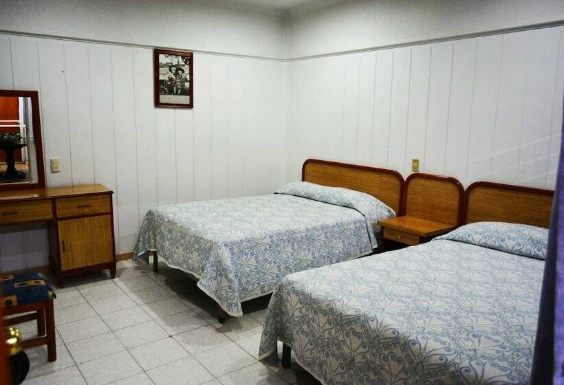 اتاق استاندارد با 2 تخت دوبل, Riviera