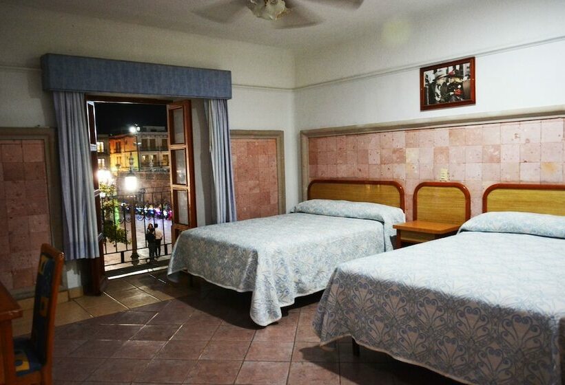 اتاق استاندارد با 2 تخت دوبل, Riviera