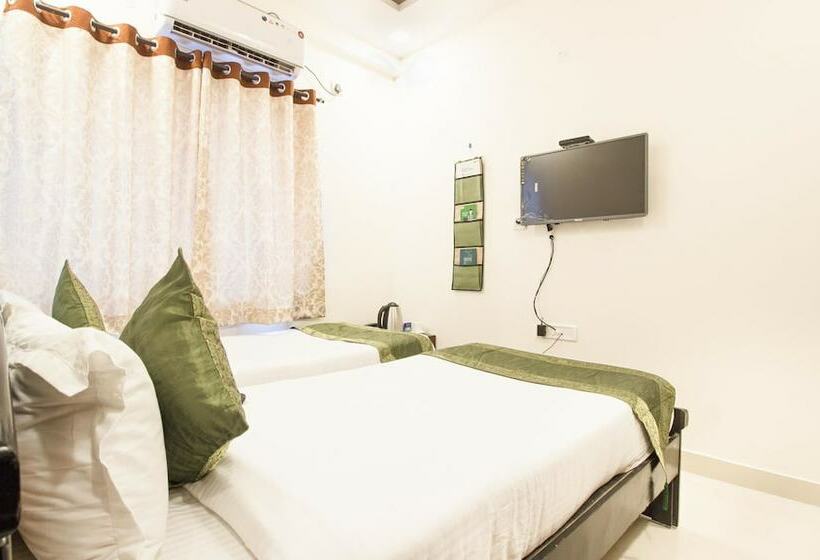 اتاق استاندارد, Treebo Midtown