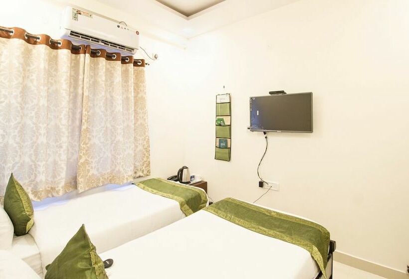 اتاق استاندارد, Treebo Midtown