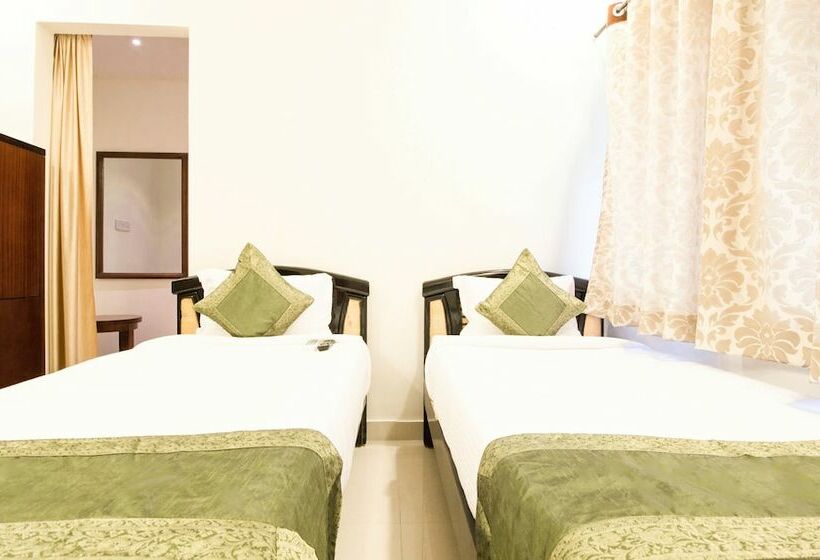 اتاق استاندارد, Treebo Midtown