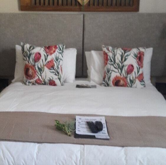 Dört Kişilik Delüks Oda, De Akker Guest House Oudtshoorn