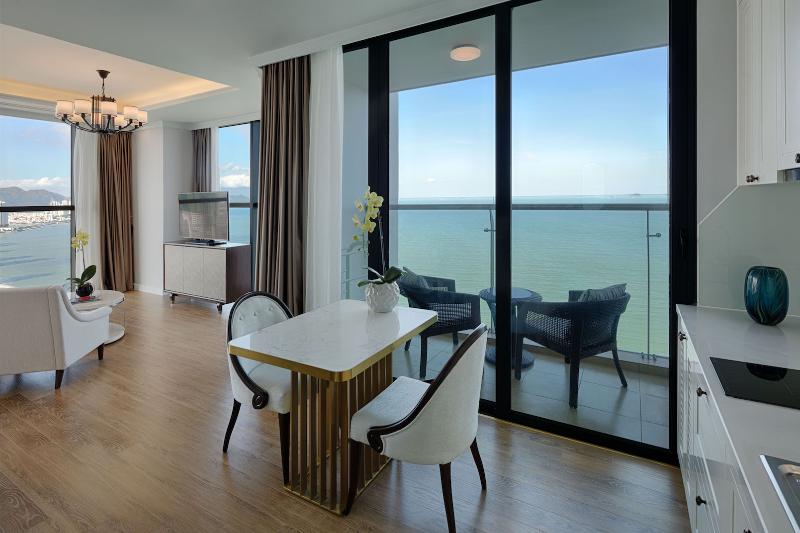 带大床的豪华间, Bangkok Boutique Resort Rangsit