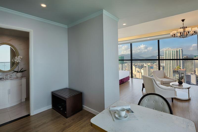 带大床的豪华间, Bangkok Boutique Resort Rangsit