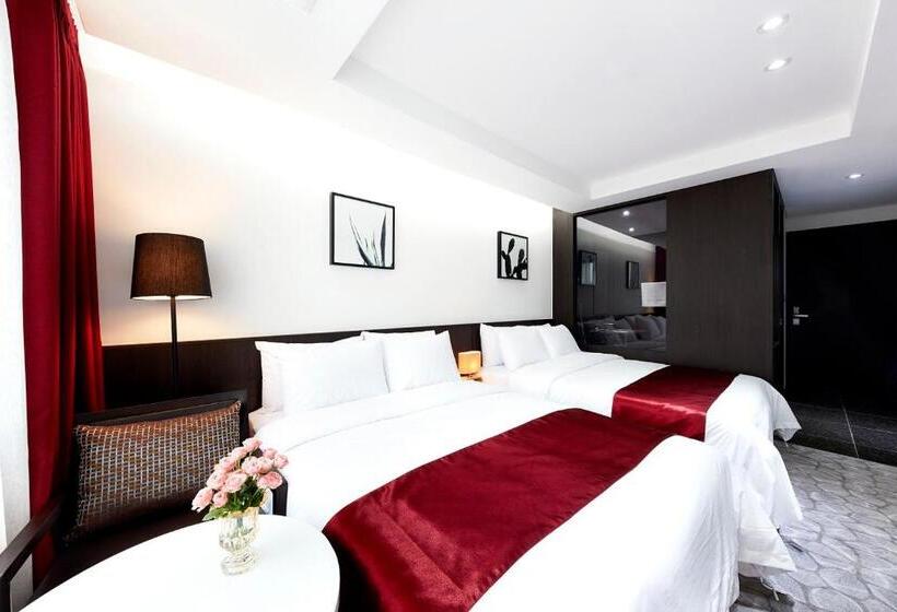 חדר פרמיום לארבעה, Ramada By Wyndham Yongin