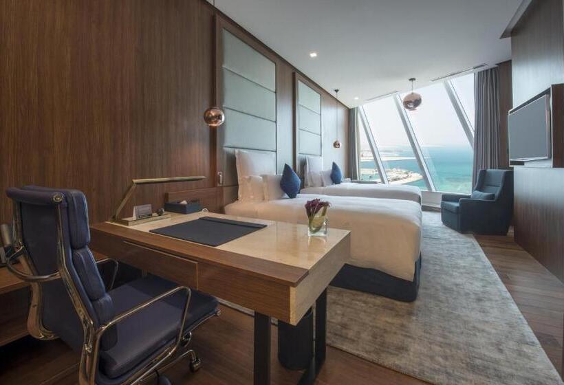 Quarto Superior, Wyndham Grand Manama