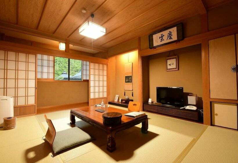 اتاق استاندارد با سرویس بهداشتی مشترک, 高野山 宿坊 不動院  Koyasan Shukubo Fudoin