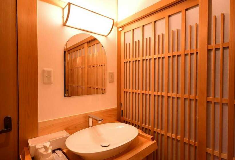 اتاق استاندارد با سرویس بهداشتی مشترک, 高野山 宿坊 不動院  Koyasan Shukubo Fudoin