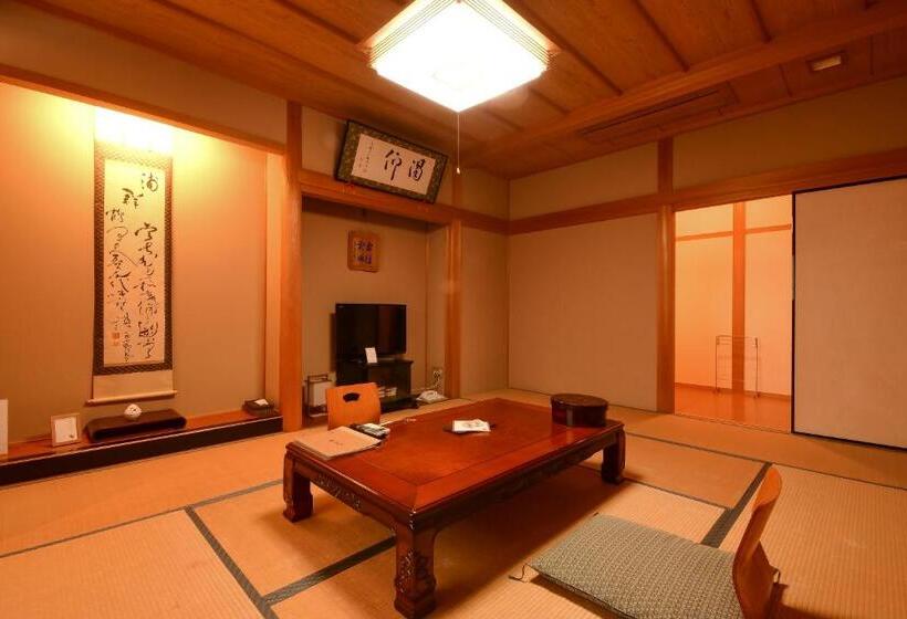 اتاق استاندارد با سرویس بهداشتی مشترک, 高野山 宿坊 不動院  Koyasan Shukubo Fudoin