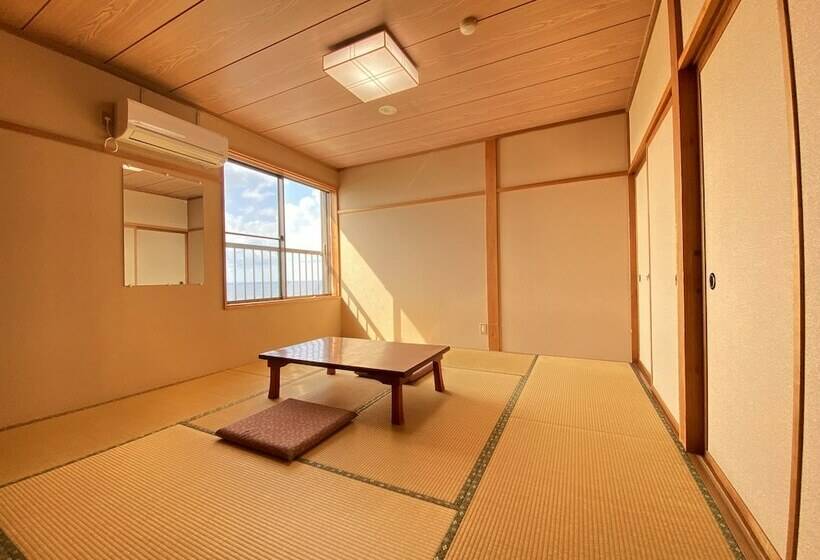 اتاق کلاسیک چهارنفره, Shikishimasou