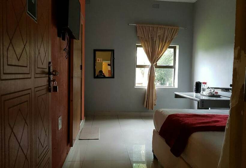سوییت سوپریور, Central Lodge Hotels