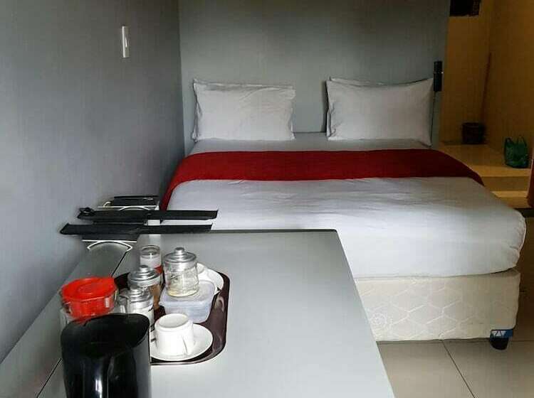 سوییت سوپریور, Central Lodge Hotels