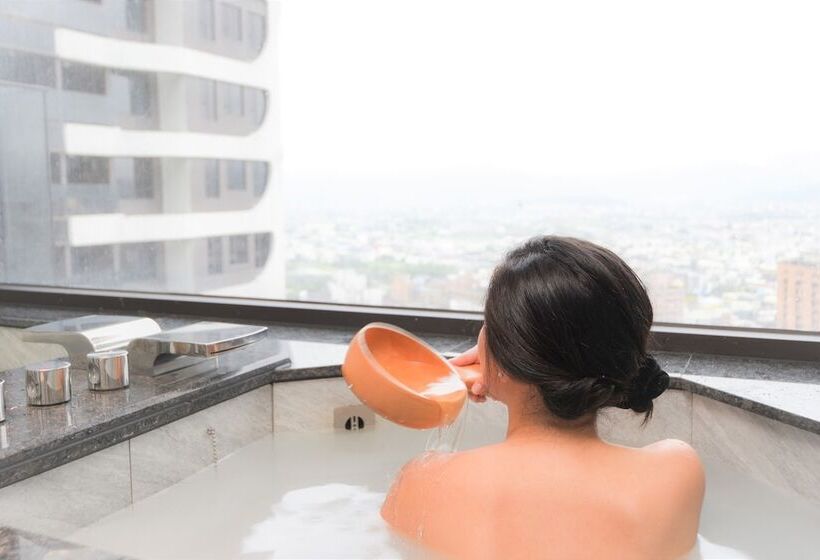 اتاق خانوادگی, Cuncyue Hot Spring Resort