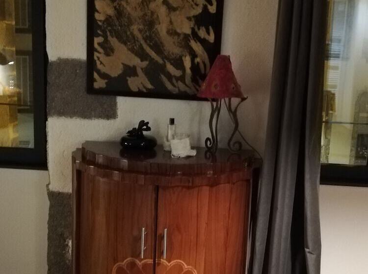 Quarto standard, La Tour Gregoire
