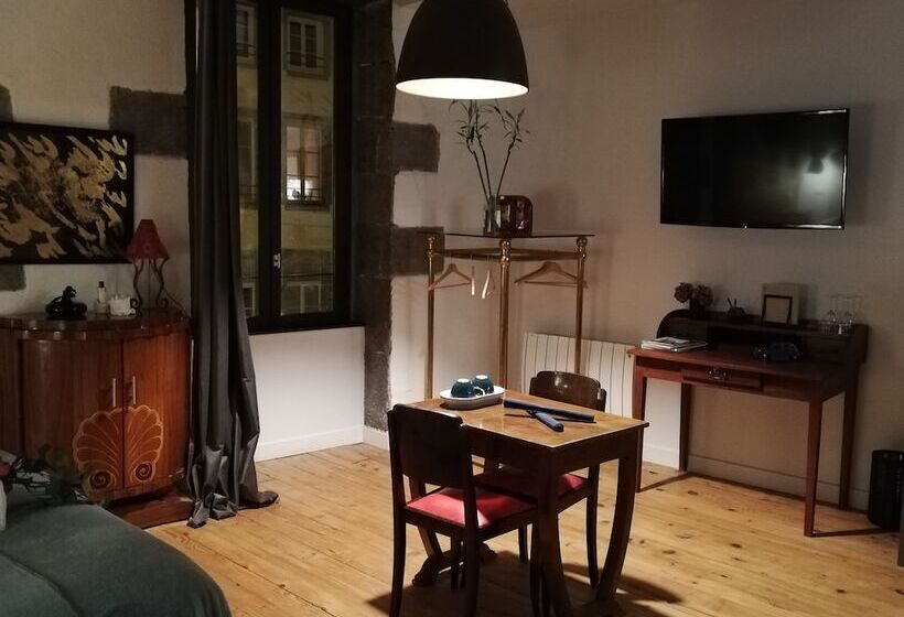 Quarto standard, La Tour Gregoire