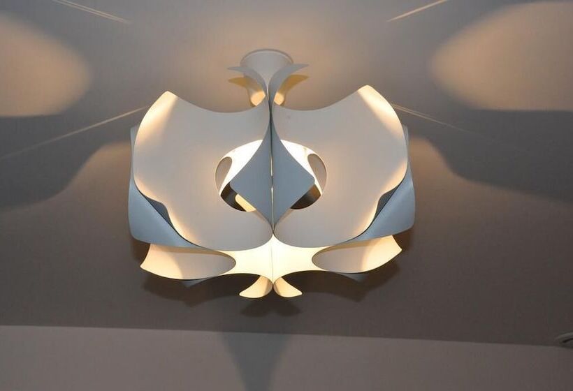 Quarto standard, La Tour Gregoire