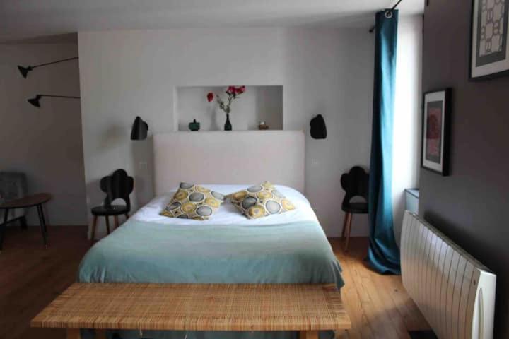 Suite, La Tour Gregoire