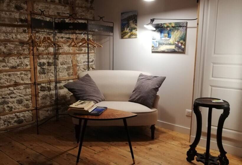 Quarto standard, La Tour Gregoire