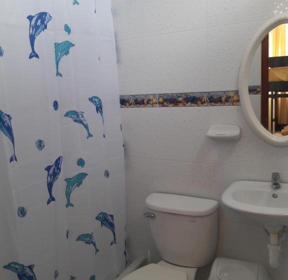 اتاق استاندارد سه نفره, Bungalows Rupay Wasi
