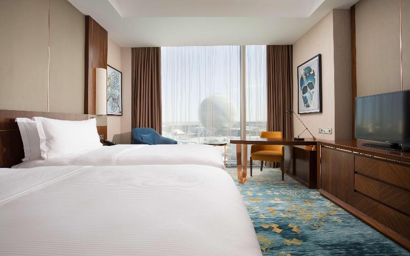 اتاق اجرایی, Hilton Astana