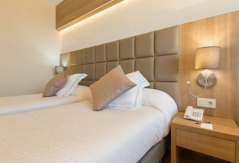 اتاق سوپریور, Lamaraz Hotels
