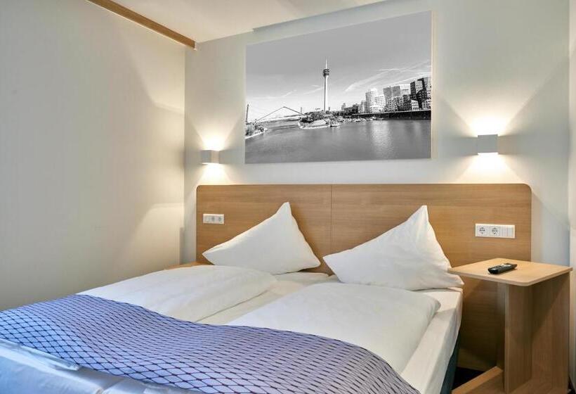 اتاق کلاس بیزنس, Mcdreams Hotel Düsseldorf City