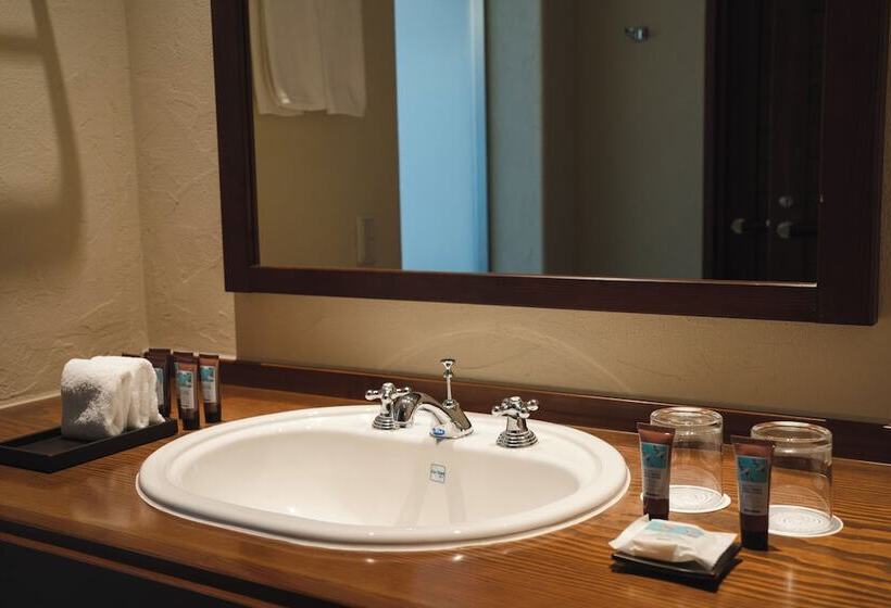 سوییت, Lotte Arai Resort