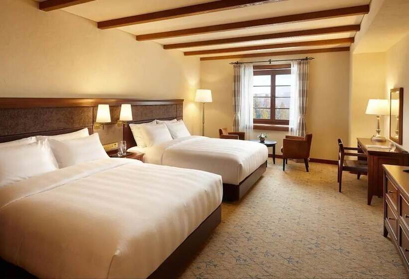 سوییت, Lotte Arai Resort