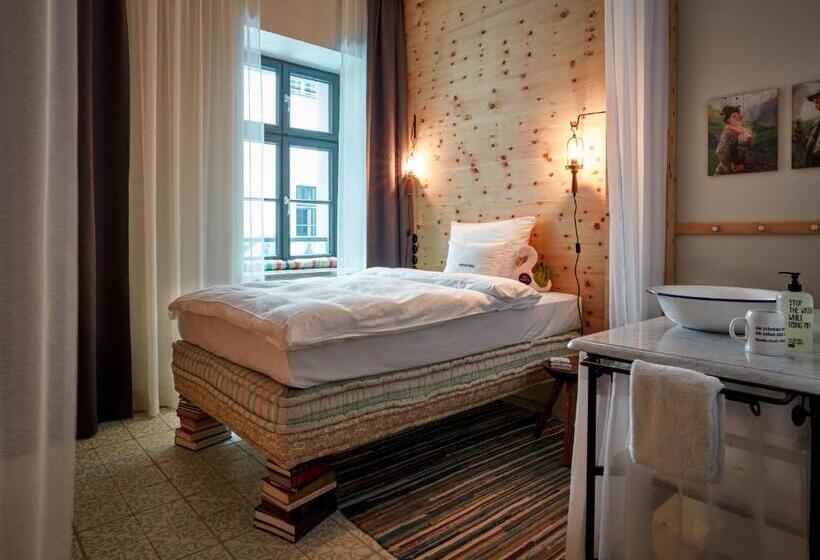 اتاق عادی, 25hours Hotel The Royal Bavarian