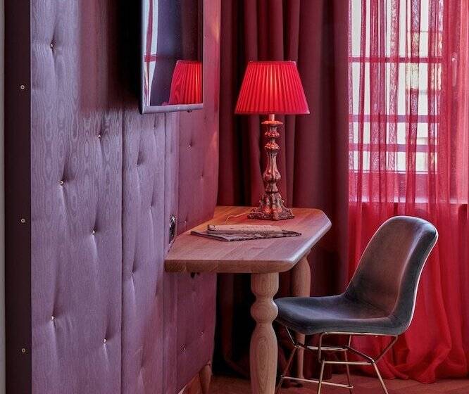اتاق استاندارد, 25hours Hotel The Royal Bavarian