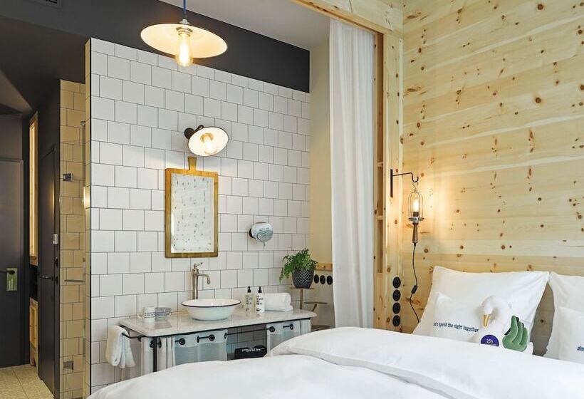 اتاق عادی, 25hours Hotel The Royal Bavarian