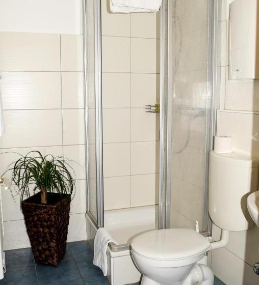 Standart Oda, Restaurant Kerzan´s